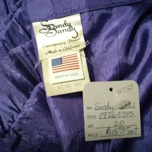 Sandy Sandy 2 Pc. Outfit NWT - Picture 2 of 2